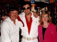 Elvis Nevrez: der K�nig der Kneipen