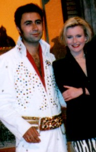 Barbara Eligmann und Elvis Imitator Nevrez